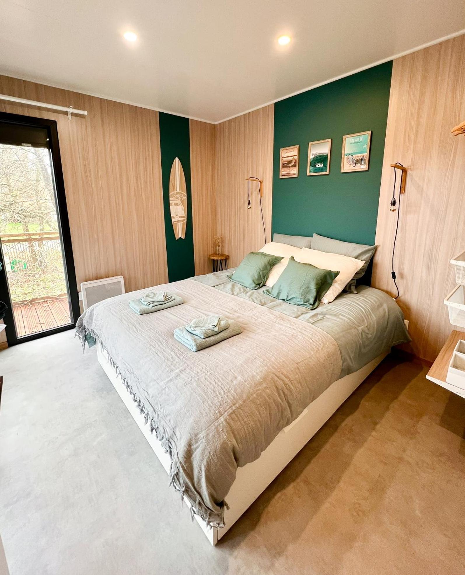Ecologique Proche Ocean Holiday home *